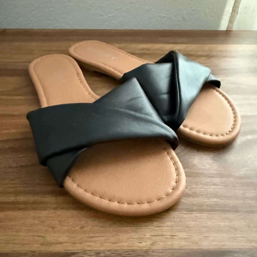 Fitory Women's Black Sandals